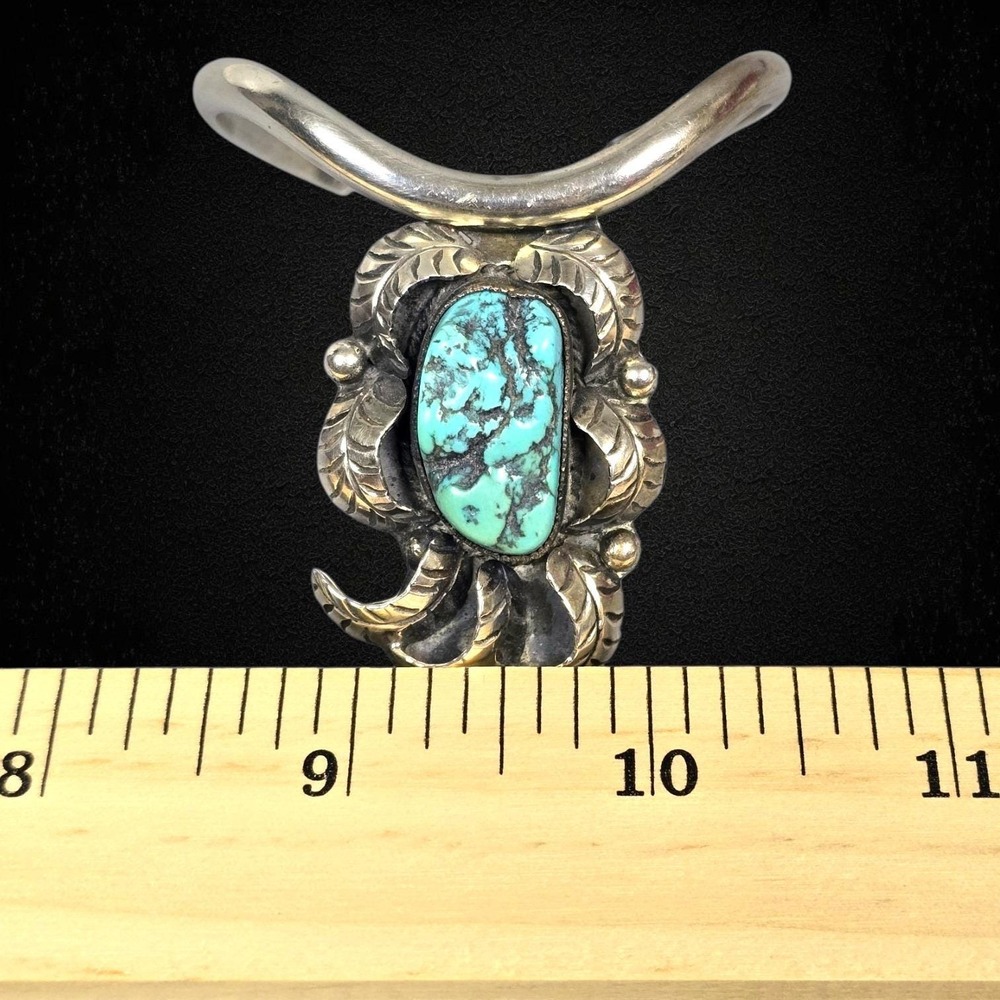Vintage 70s Era Navajo Single-Shank Turquoise Sweater Cuff Bracelet C.M. Skeets - Picture 6 of 13